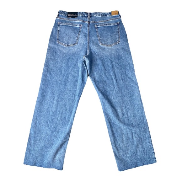 American Eagle NWT Curvy Stovepipe High Rise Baggy Strigid Jeans Womens 16 Long - Picture 2 of 13